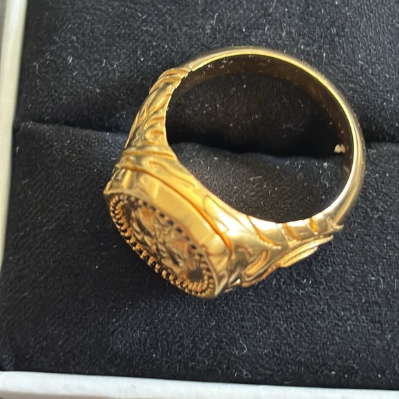 Missoma HARRIS REED JANUS LOCKET SIGNET RING - Picture 3 of 6